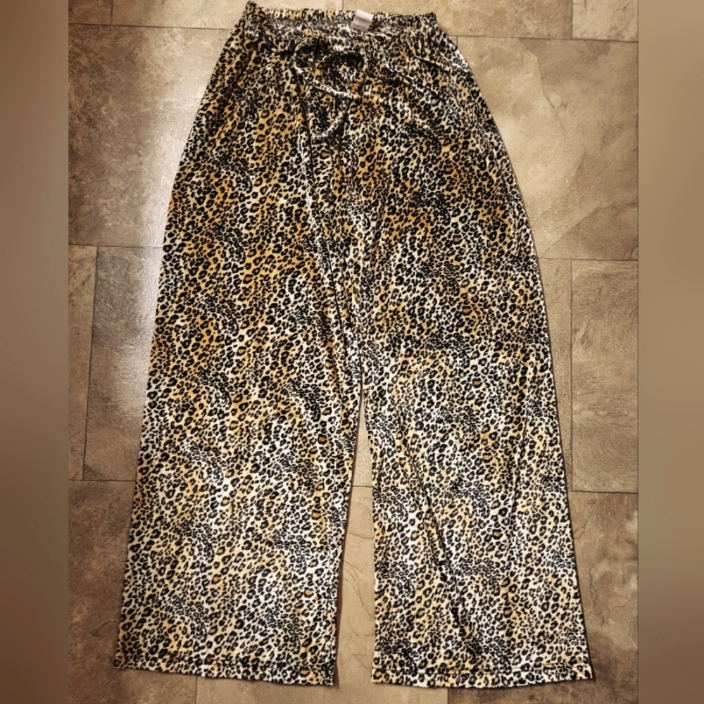 Personal Identity Velour Lounge Pants